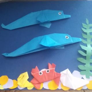 "Дельфины в море"