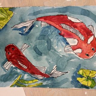 Рыбы в пруду