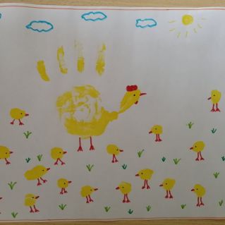 "Вышла курочка гулять"