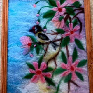 "Птичка в райском саду"