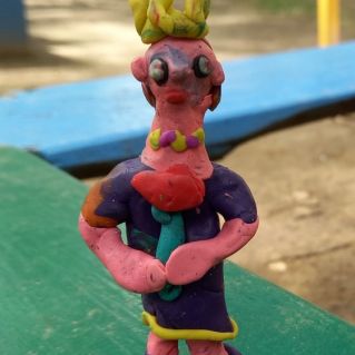 "Принцесса Фиона из фиолетовой страны" ("Летнее вдохновение" на улице)