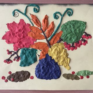 Закружилась в небе осень