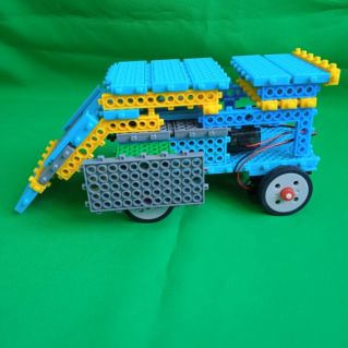 Машина-бульдозер