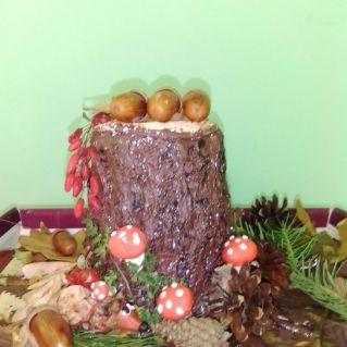 Осенний пенёк