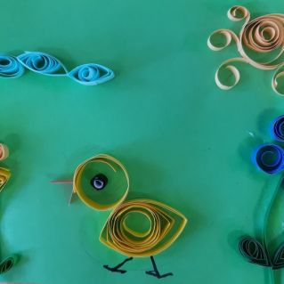 Цветы и цыплёнок