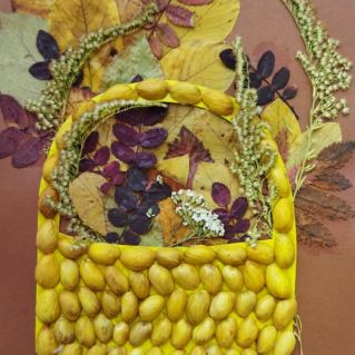 Что у осени в корзинке