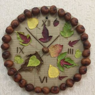 "Осенние часы ещё идут..."