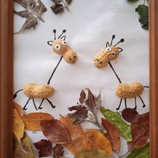 "Весёлые жирафы"