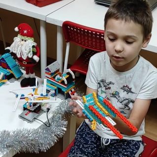 Волшебная робо-снежинка