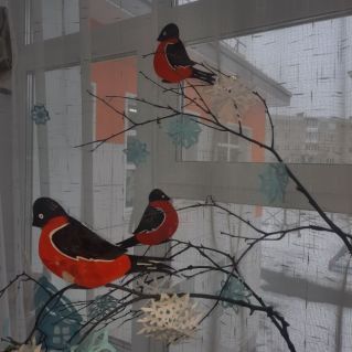 "Яблоки на ветке"