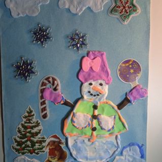 Забавный снеговик