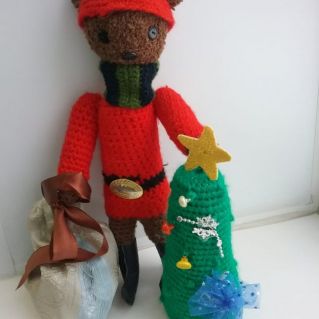 Новогодний мишка с подарками