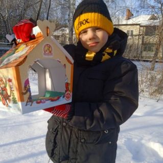 Кормушка для птиц.