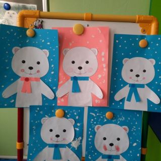 Белые медвежата