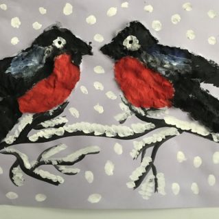 Снегири на ветке