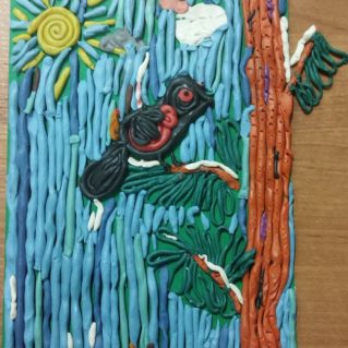 Снегирь на ветке