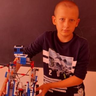 Многофункциональная военная техника будущего "Штурм"