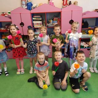 "Цветы для любимой мамы"