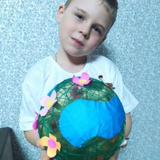 "ПЛАНЕТА ХРУПКАЯ ЗЕМЛЯ!"