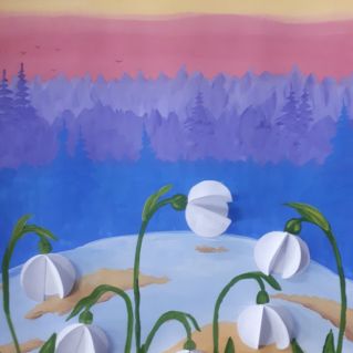 Рисунок с аппликацией "Первые цветы"