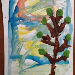 Весеннее дерево