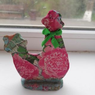 курочка в декупаже