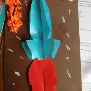 Ракета в космосе