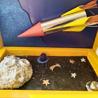 "Ракета в космосе"