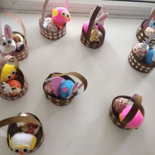 "Пасхальная корзинка с элементами техники Декупаж"