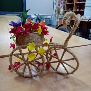 "Любимой маме"