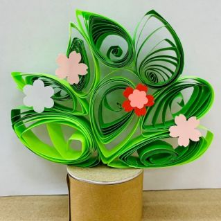 "Миниатюрный кактус" техника "Квиллинг"