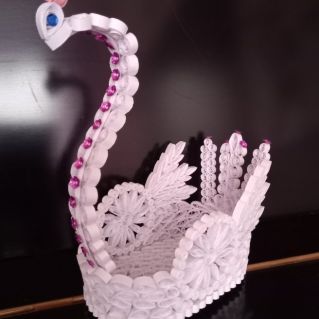 Ваза - лебедь