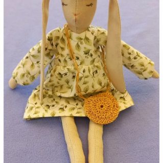 Заяц из текстиля "Тиффони".