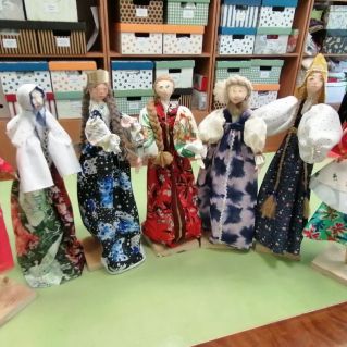 Бумажные куклы в исторических костюмах