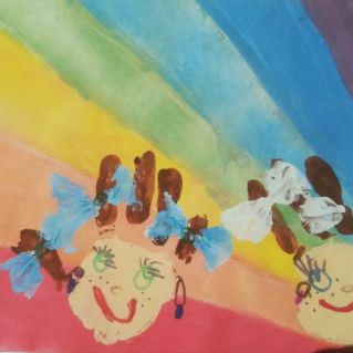 "В небе радуга цветёт"