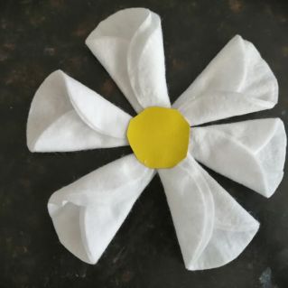 "Веселая ромашка"