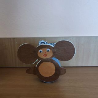 Чебурашка -неваляшка