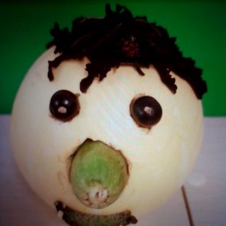 Поделки " Весёлые овощи"