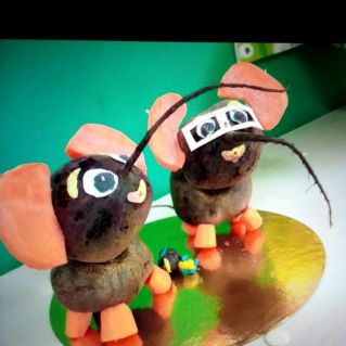 Поделки " Весёлые овощи"