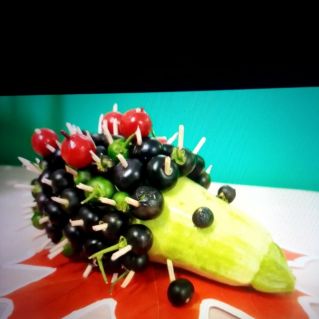 Поделки " Весёлые овощи"