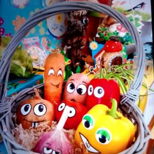 Поделки "Весёлые овощи"