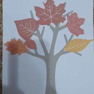 Аппликация "Осеннее дерево"