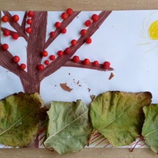 ,, Дерево осенью,,