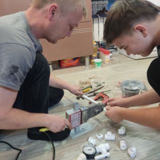 Дружная работа .