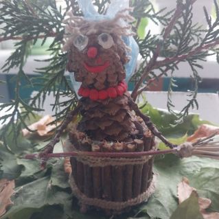 Пой, частушки, Бабка Ёжка,пой, не разговаривай!