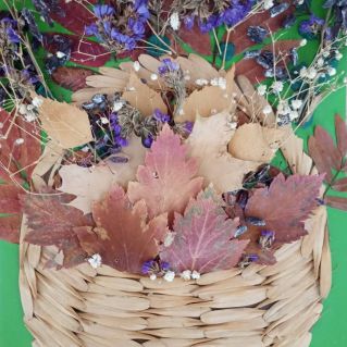 Корзина с цветами