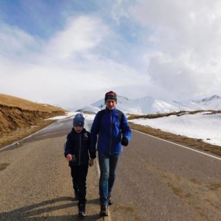 "Вместе весело шагать..."