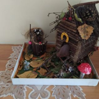 "Лесная избушка"