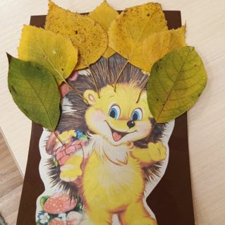 Ёжик под зонтом