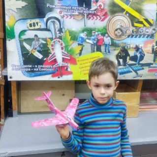 Моя первая модель самолета МИГ-15